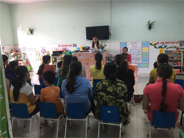 Lớp Lá 1.jpg